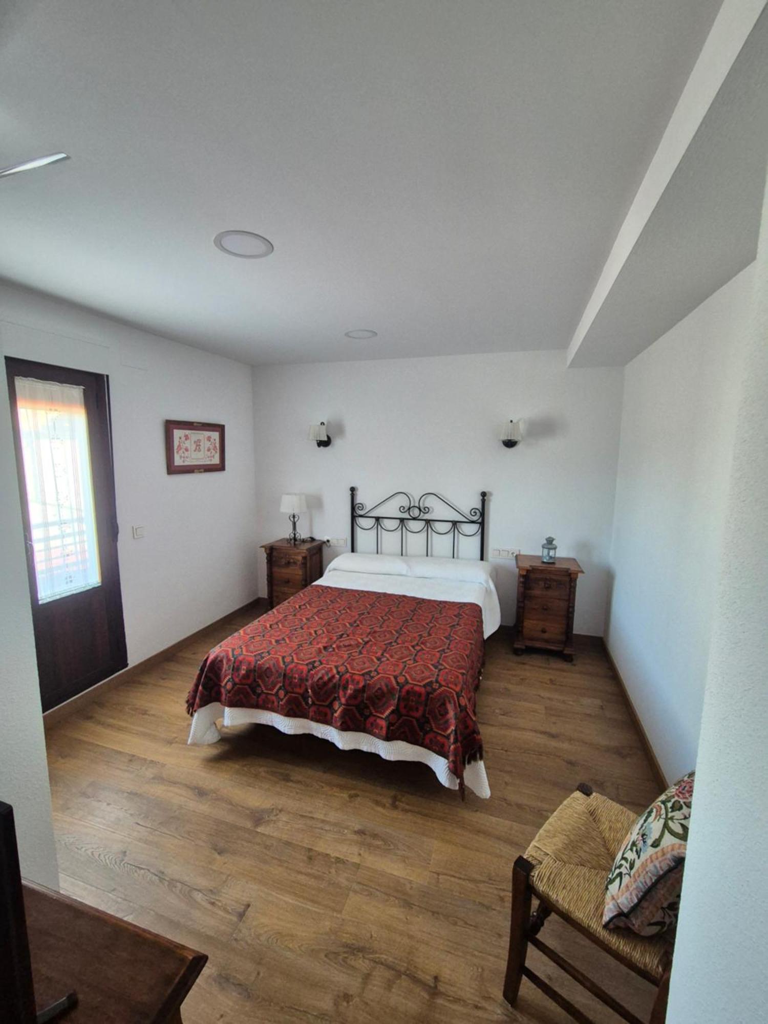 Apartamentos Rio Almar El Cabaco Exterior photo